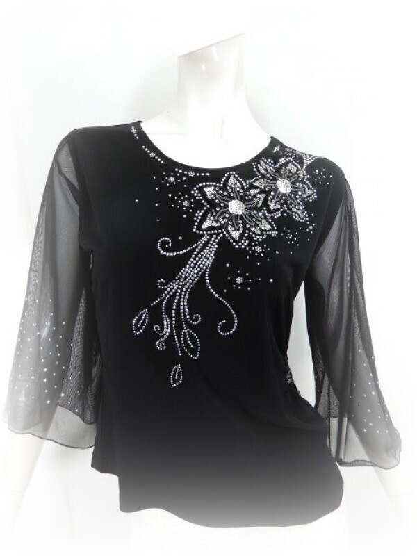 新入荷！デザイントップス3