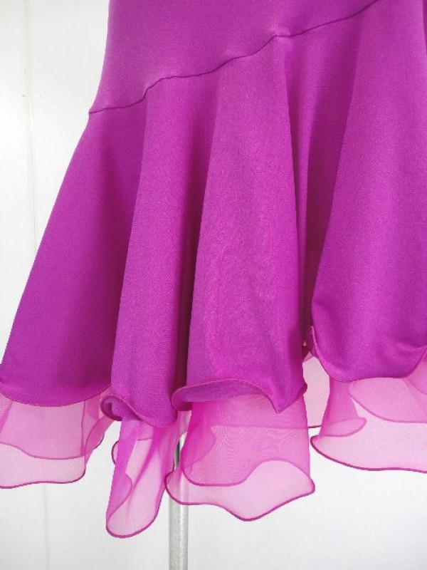 《高品質》【sk437】社交ダンスミディアムスカート　段々フリル裾斜め　ピンク