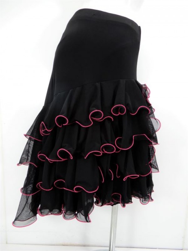 【sk839】ミディアムスカート　斜め段々フリル　　ブラックピンク