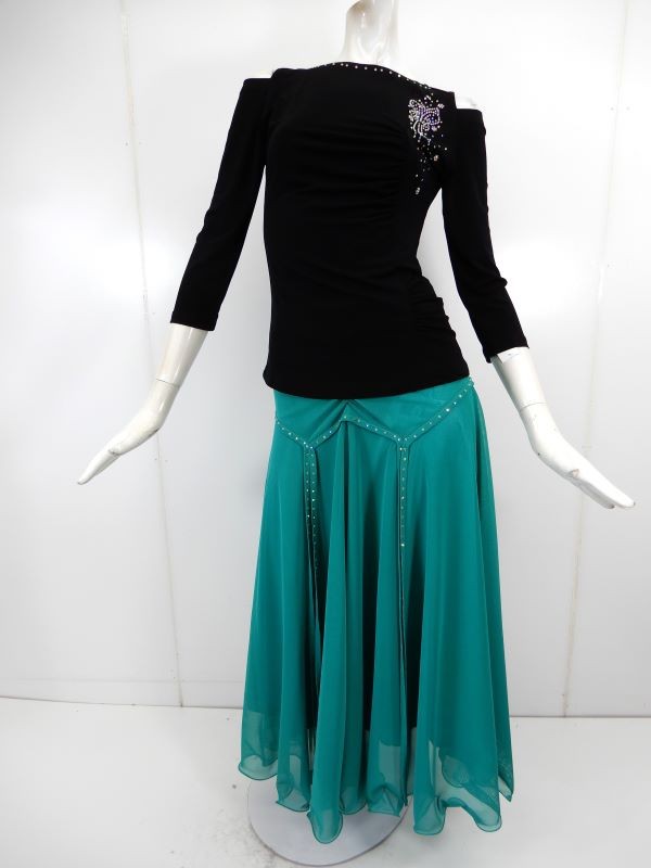 ☆新入荷商品☆【c653】ショルダーホールトップス　ブラック