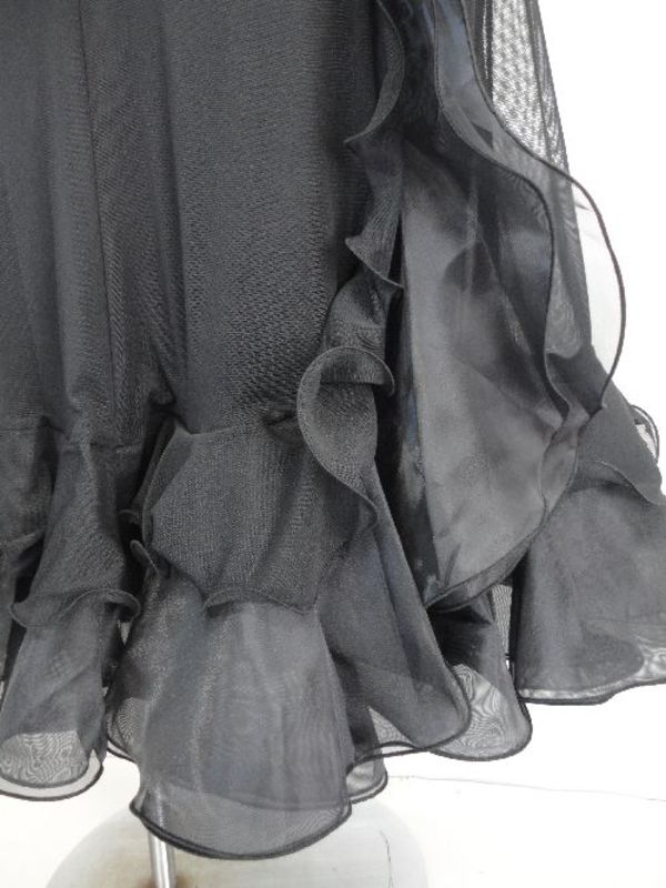 《高品質》【sk778】社交ダンスロングスカート　6枚はぎ　オーガンフリル　ブラック