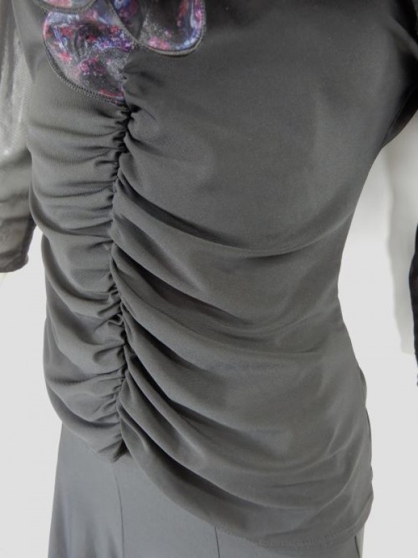 【su529】社交ダンス上下スーツ　フリルT+ボリュームスカート　ブラック花柄